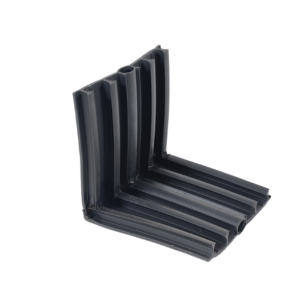 Picture of BLACK 200mm EXT VERTICAL 'L'